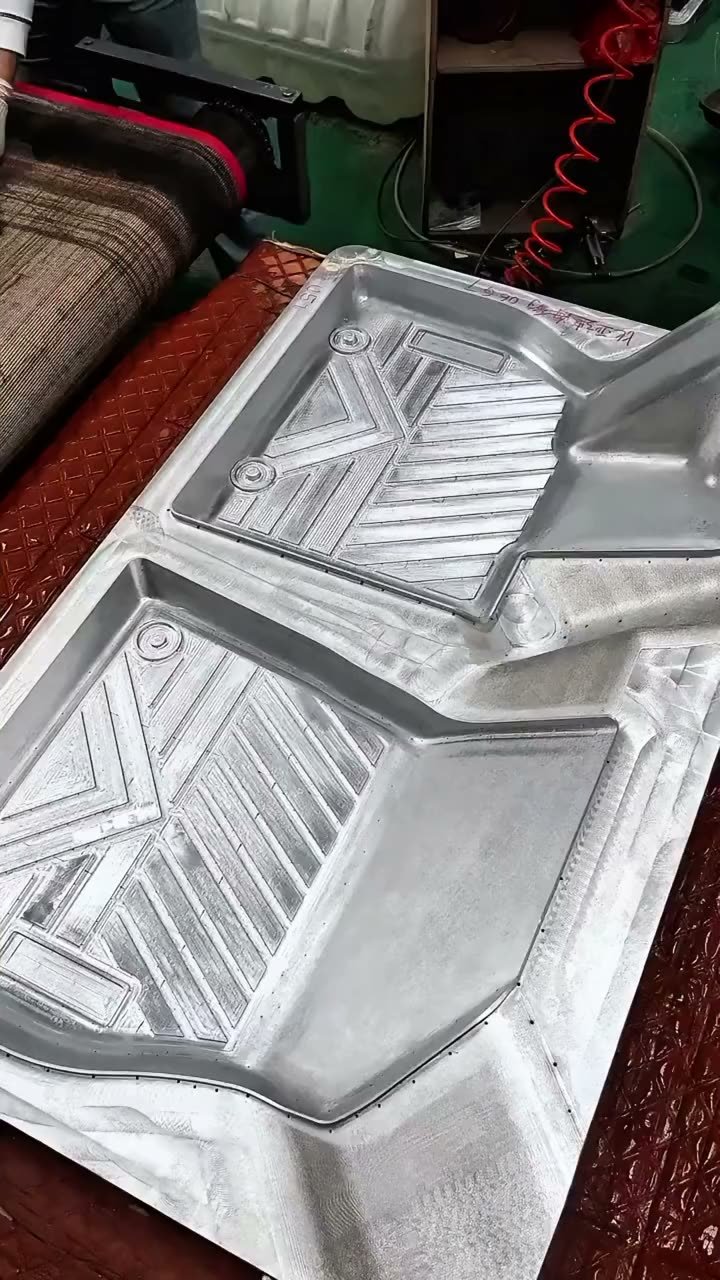 Fabricación de pisos TPE Premium CarBoost